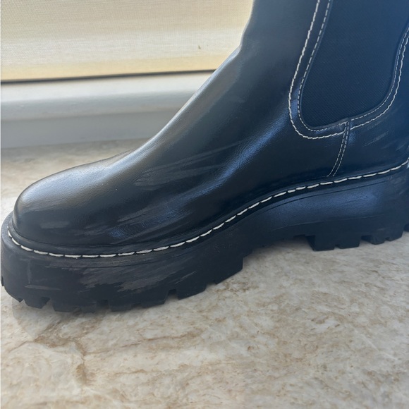 H&M black chelsea boot with contrast stitch - Picture 8 of 10